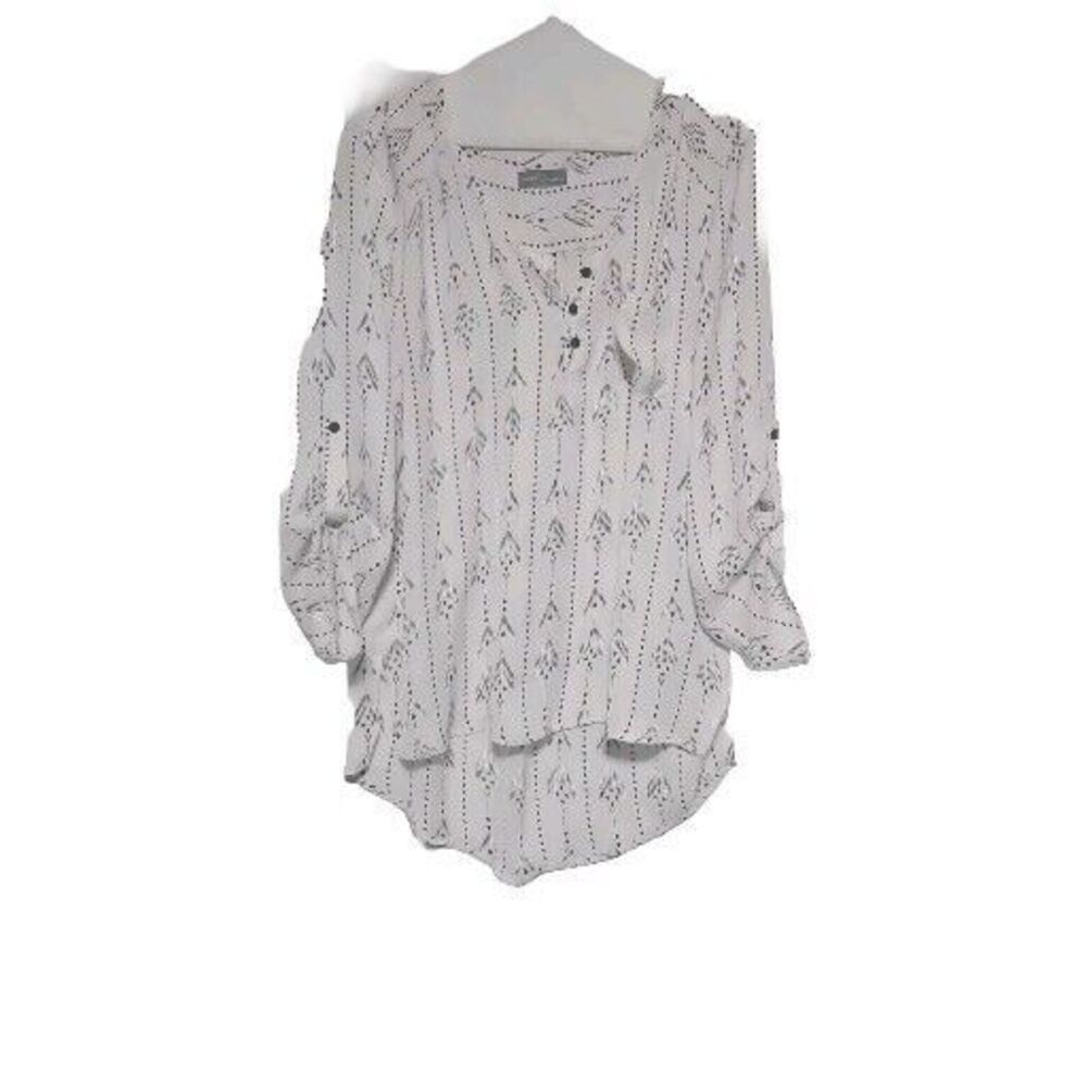 Market & Spruce Womens White Blouse w/Black Southwestern Print, Tab Sleeves M/L